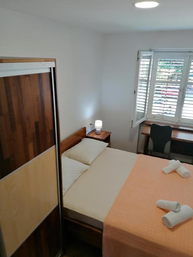 Apartment "B" 50 M From The Beach Zadar Extérieur photo