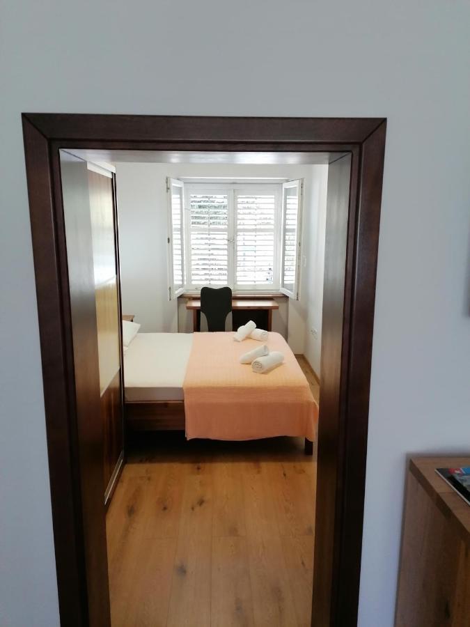 Apartment "B" 50 M From The Beach Zadar Extérieur photo